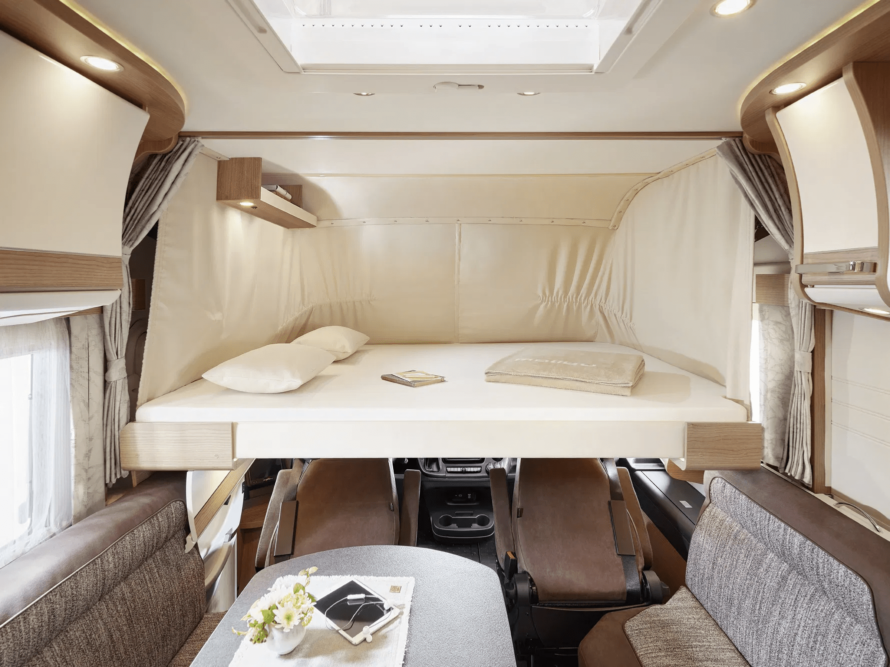 A Class Dropdown Bed