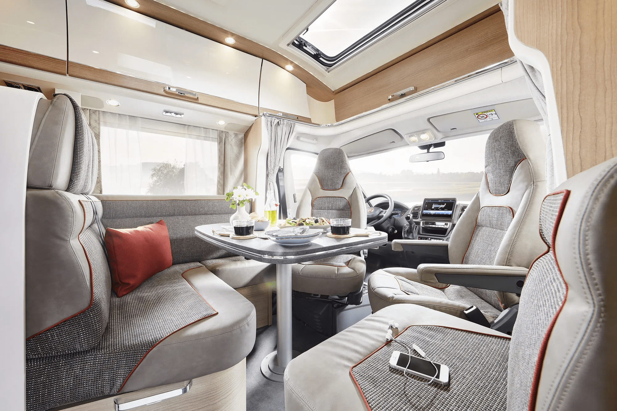 Coachbuilt Front Dining