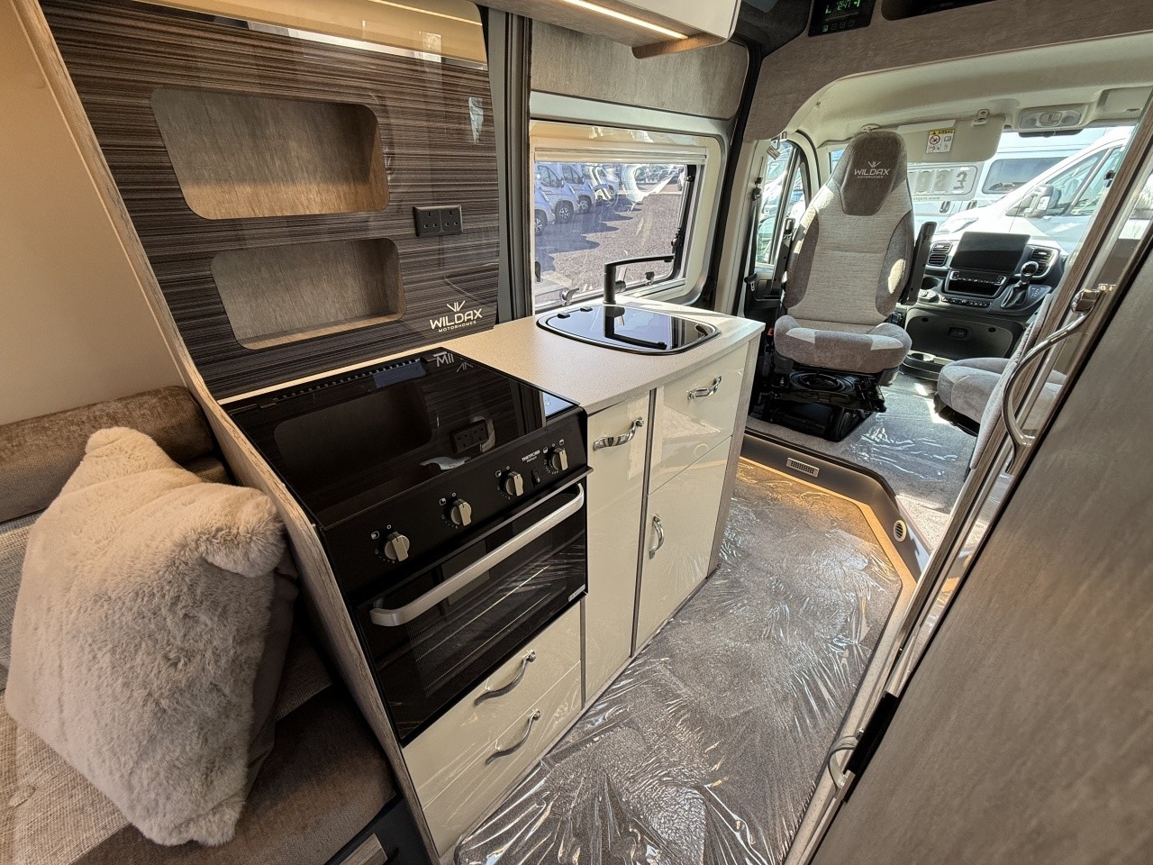 Europa Xl Kitchen