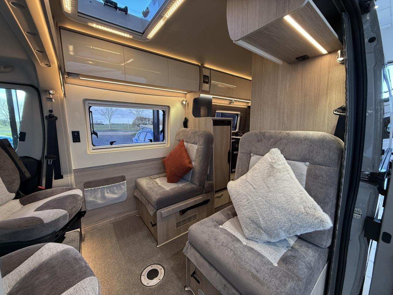Pulsar Seating
