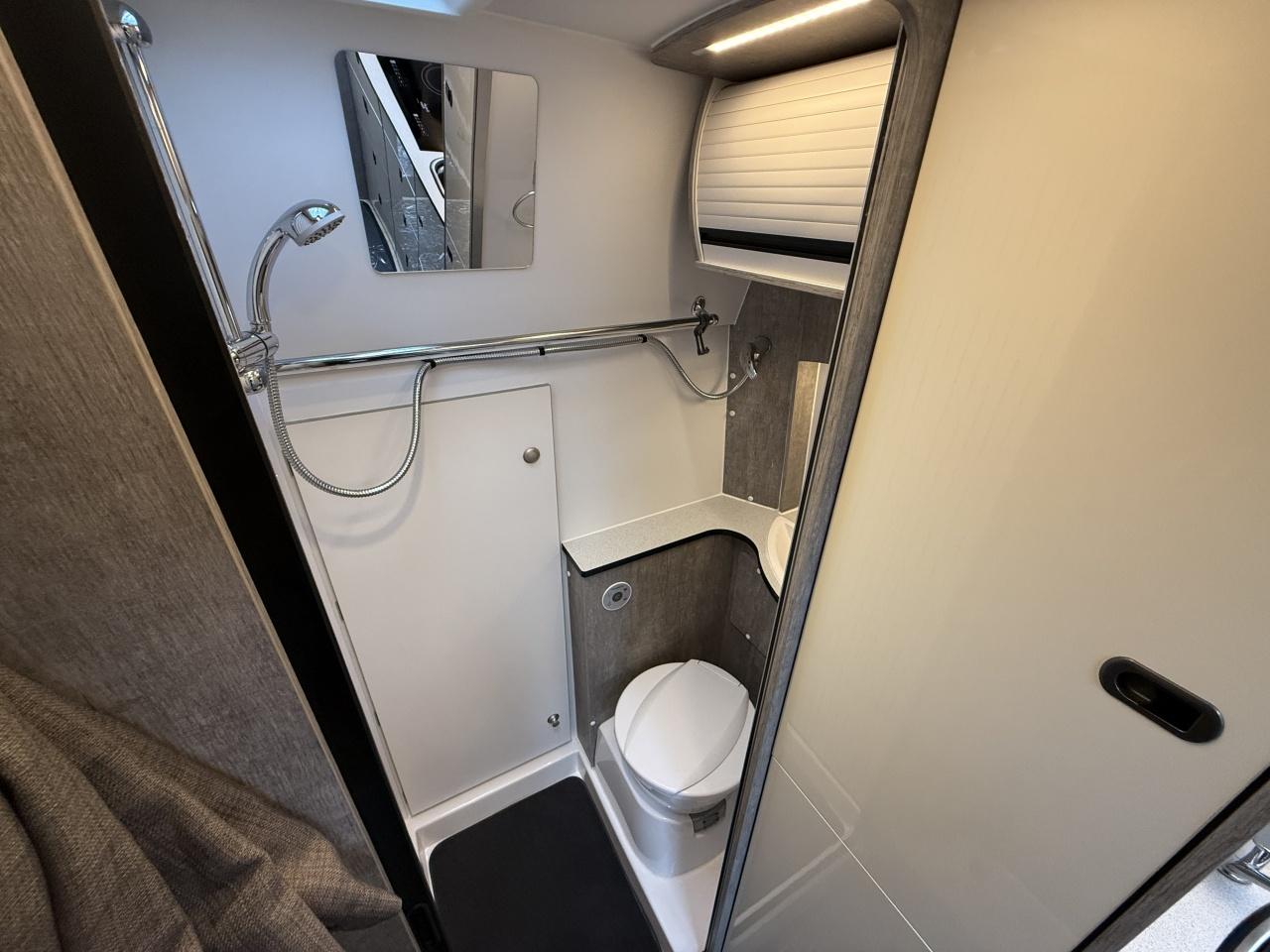 Solaris Xl Bathroom