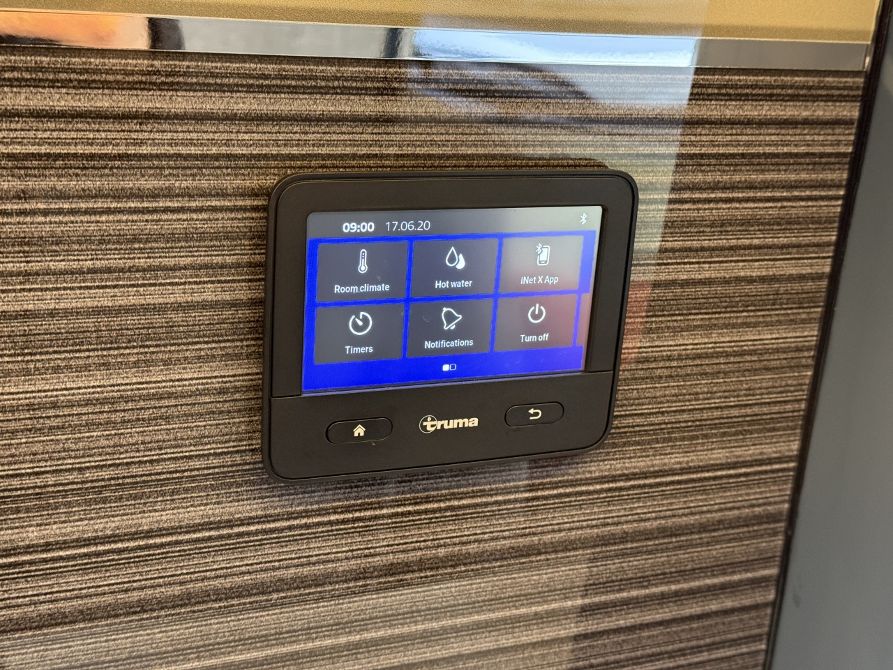 20250425 153828359 IOS 1280