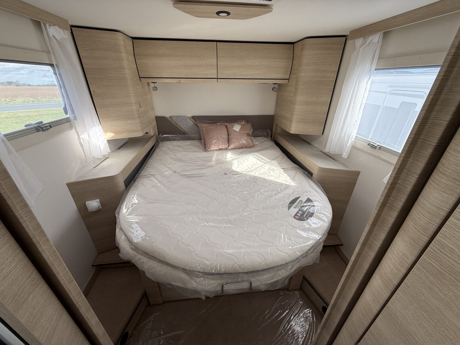 20250929 104438896 IOS