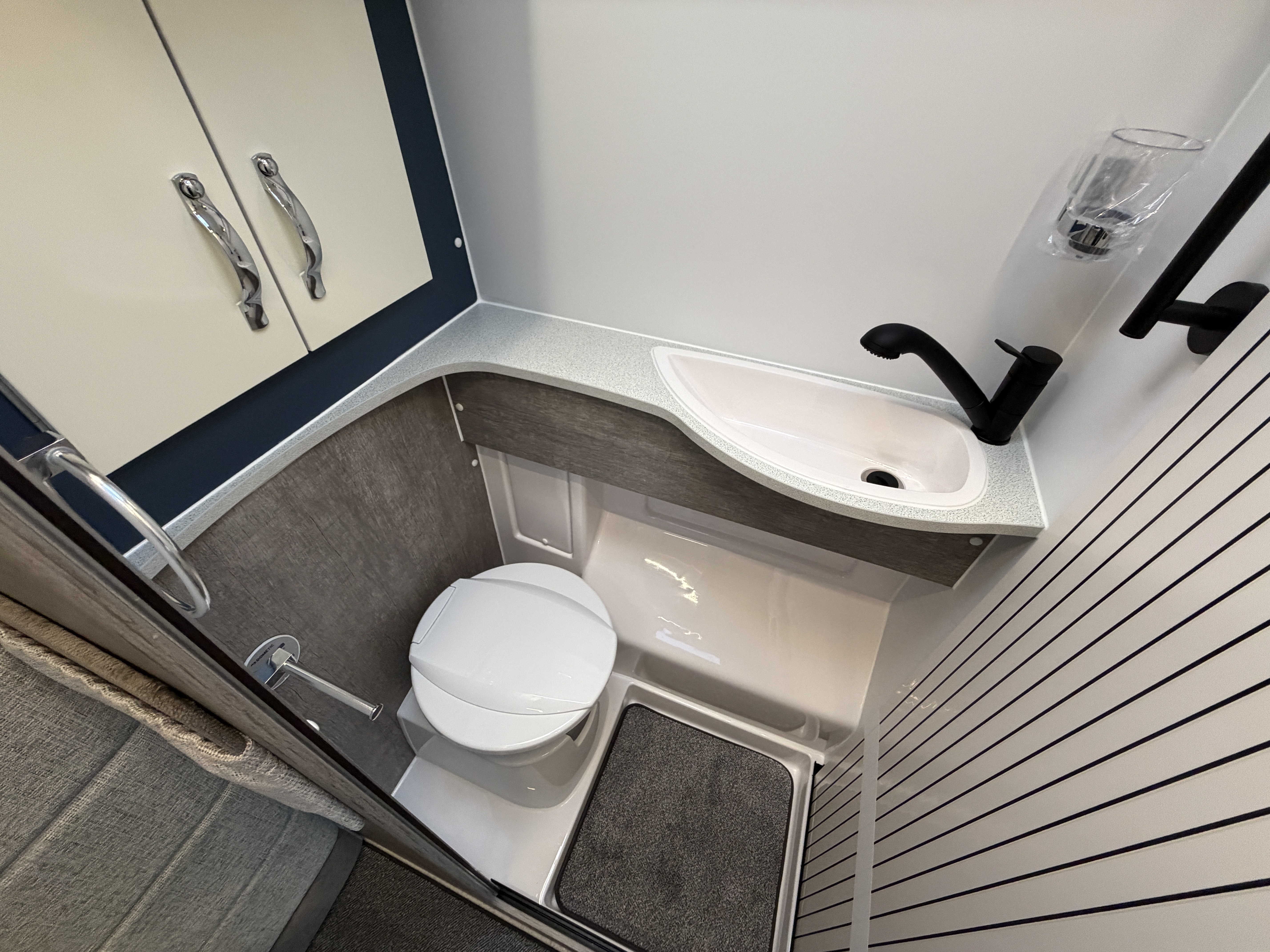 20251106 144104810 IOS