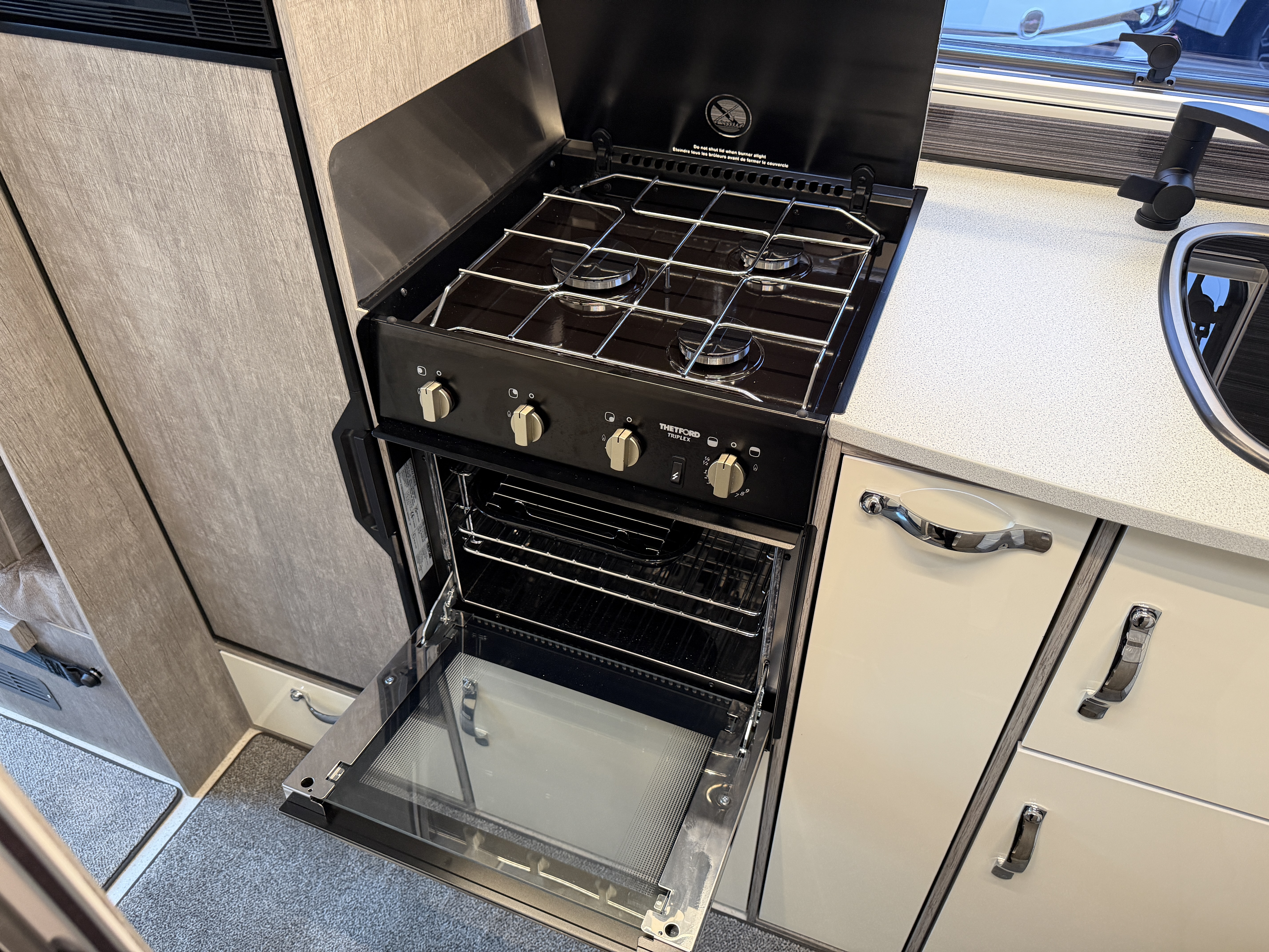 20251106 144131092 IOS