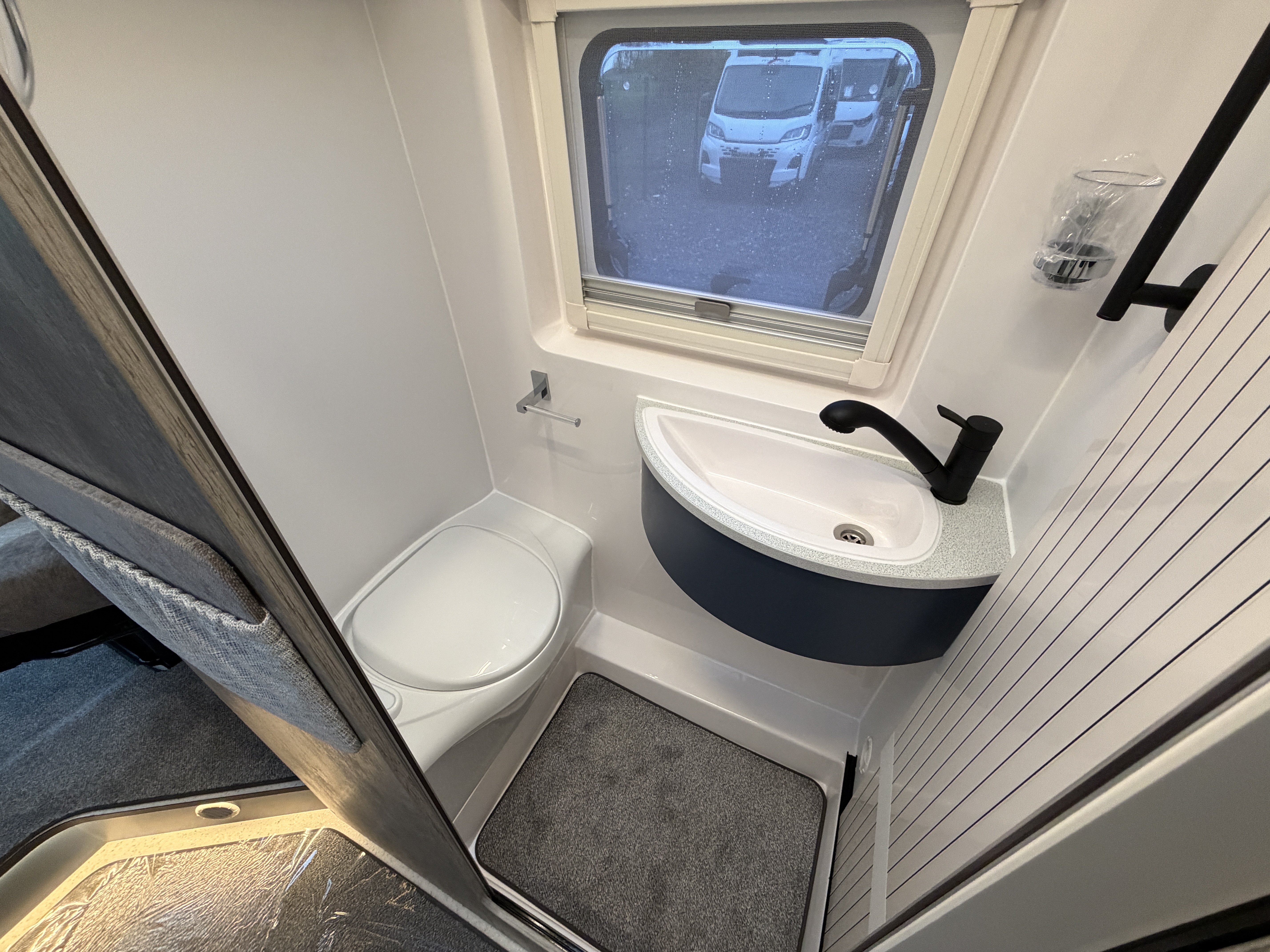 20251111 145612403 IOS