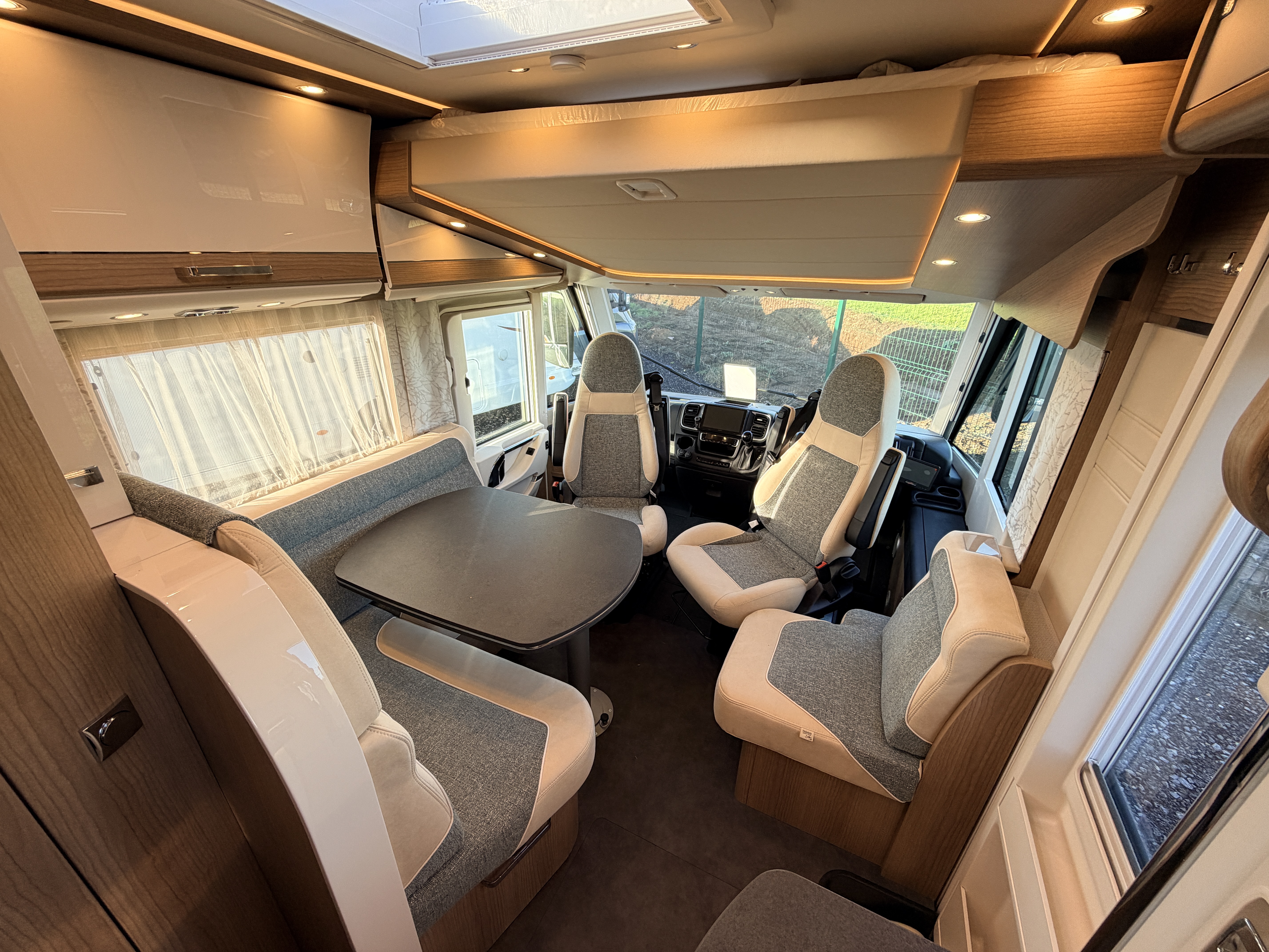 20251202 105058787 IOS