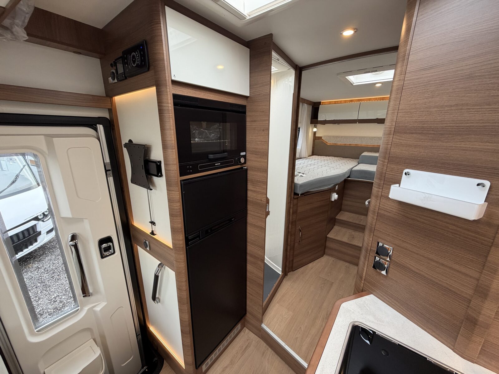 20251106 115017210 IOS