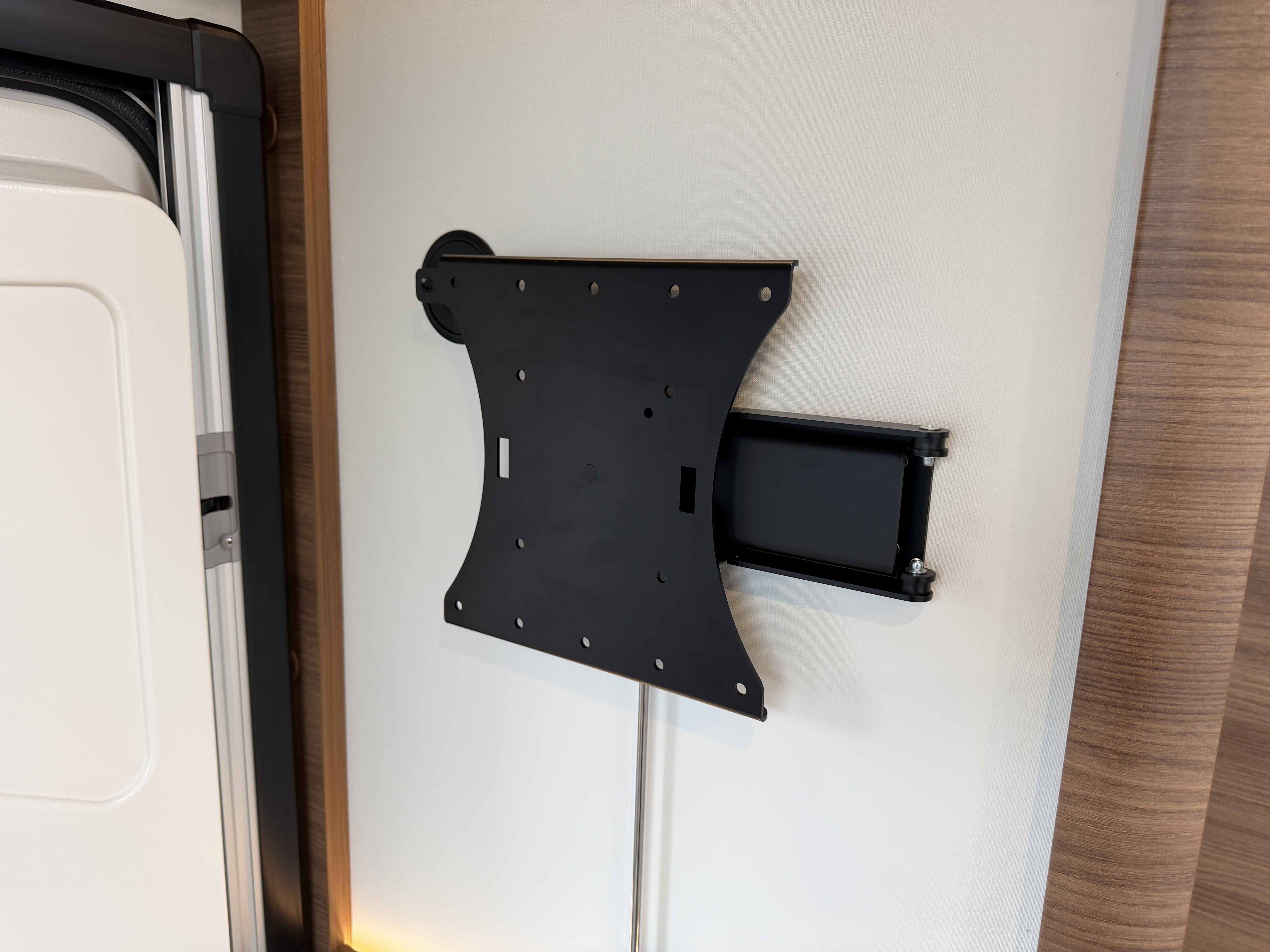 20251106 115214240 IOS