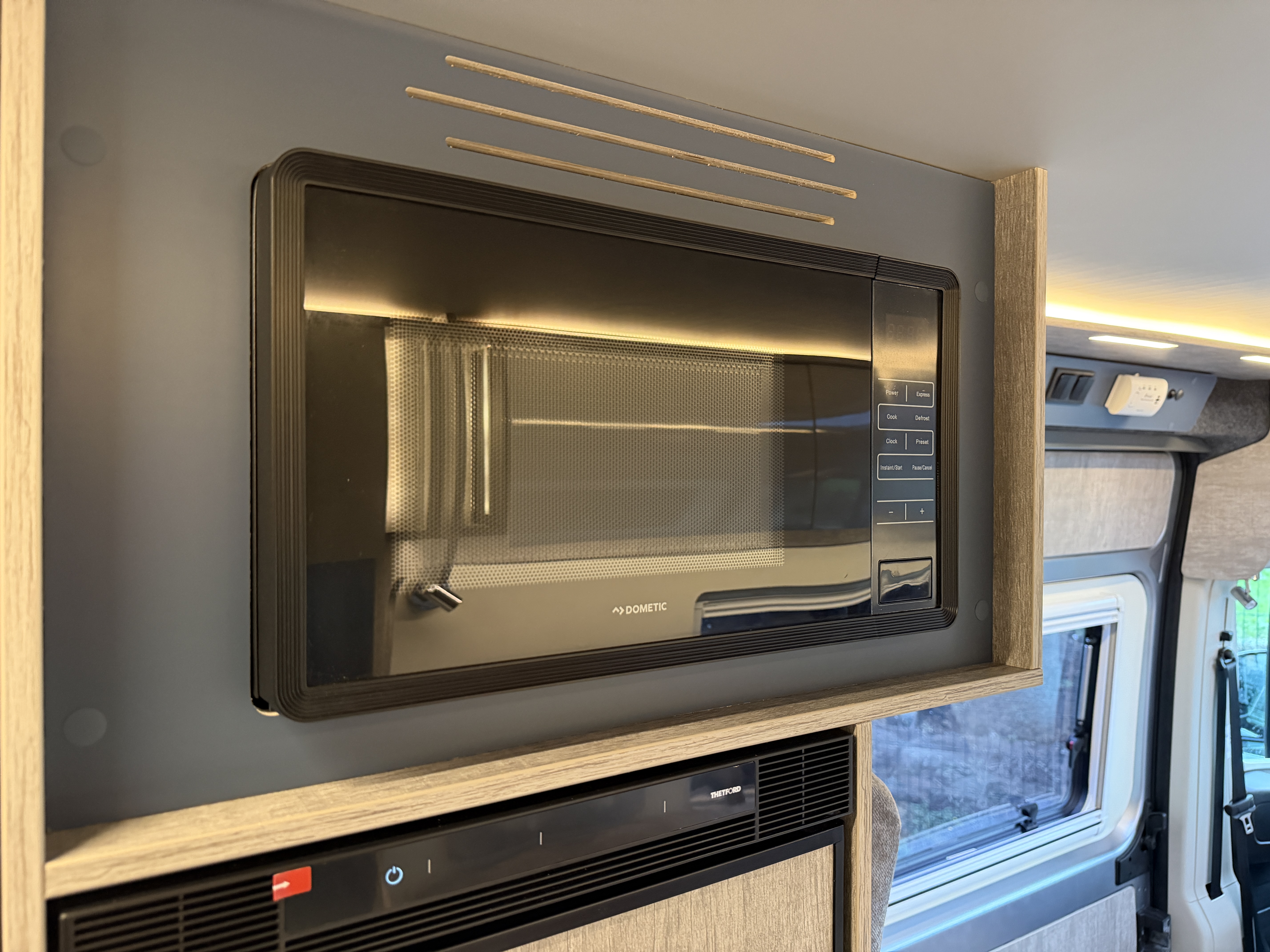 20251111 144529393 IOS