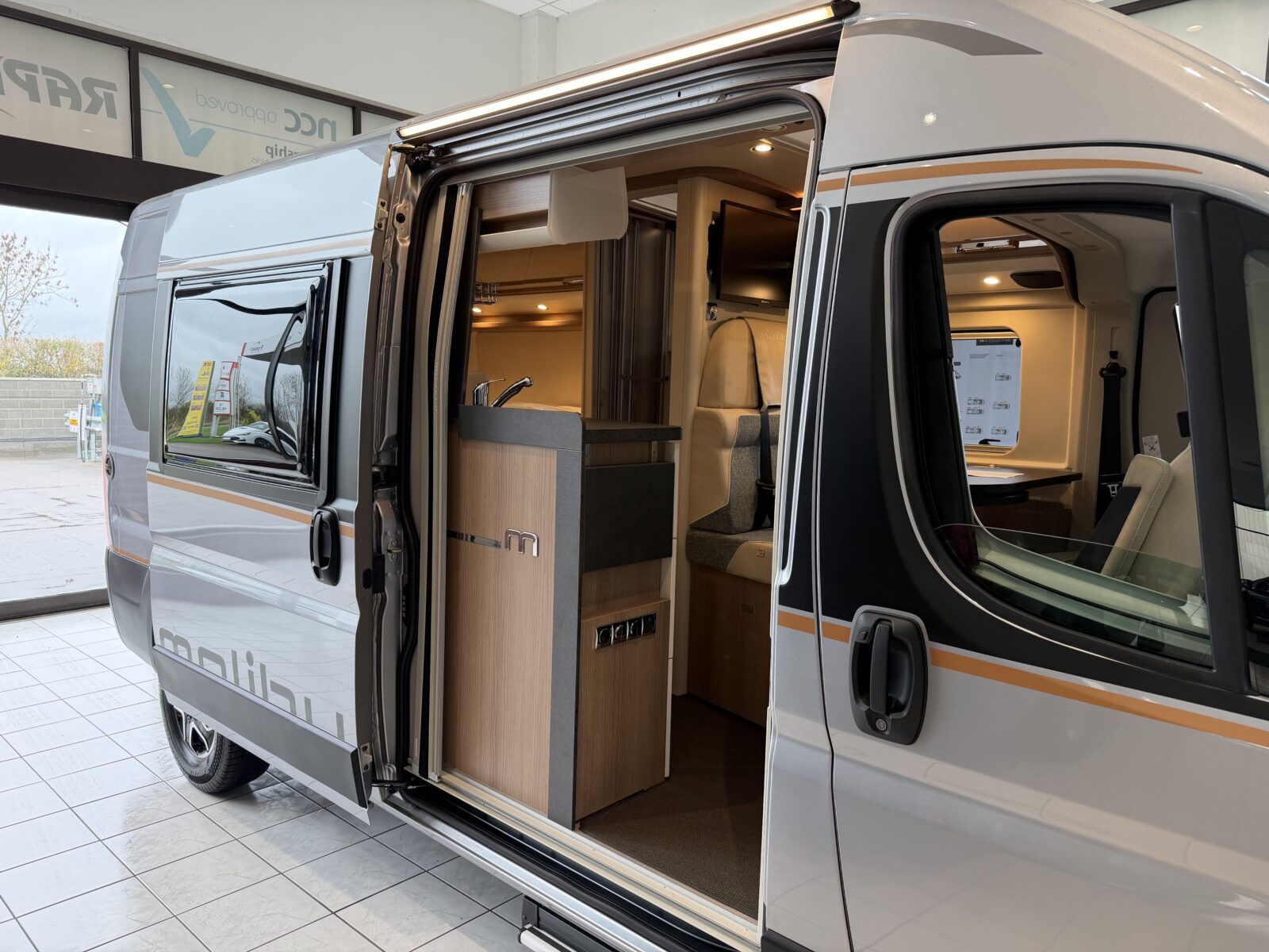 20251112 112101466 IOS