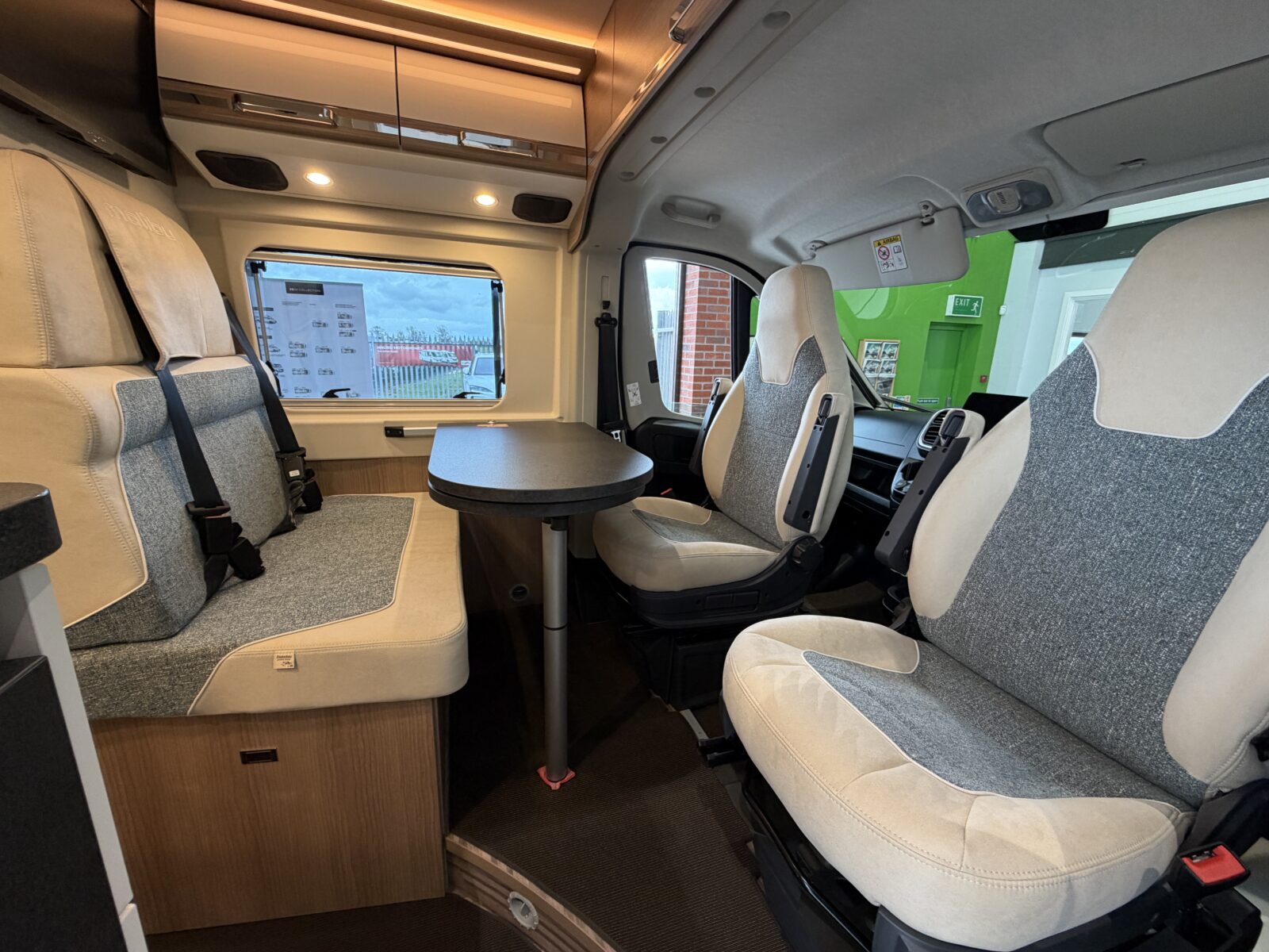 20251112 112138246 IOS