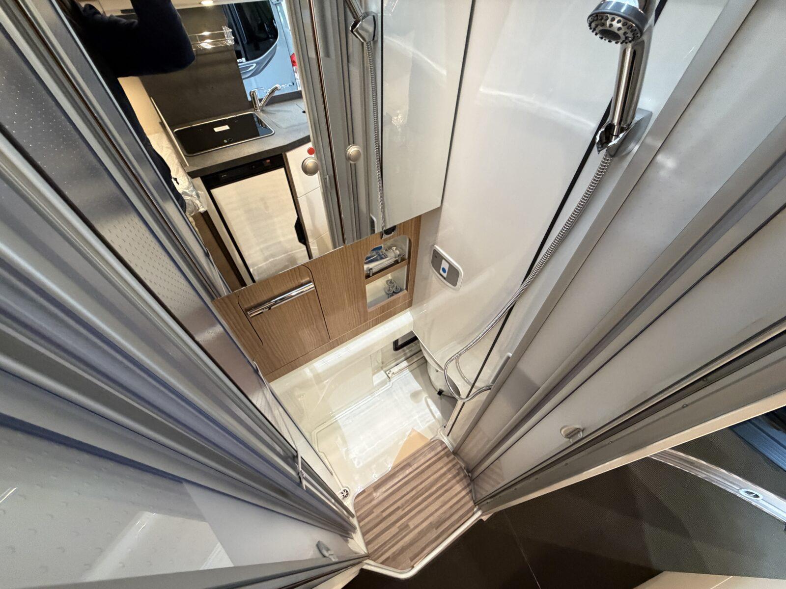 20251112 112240530 IOS