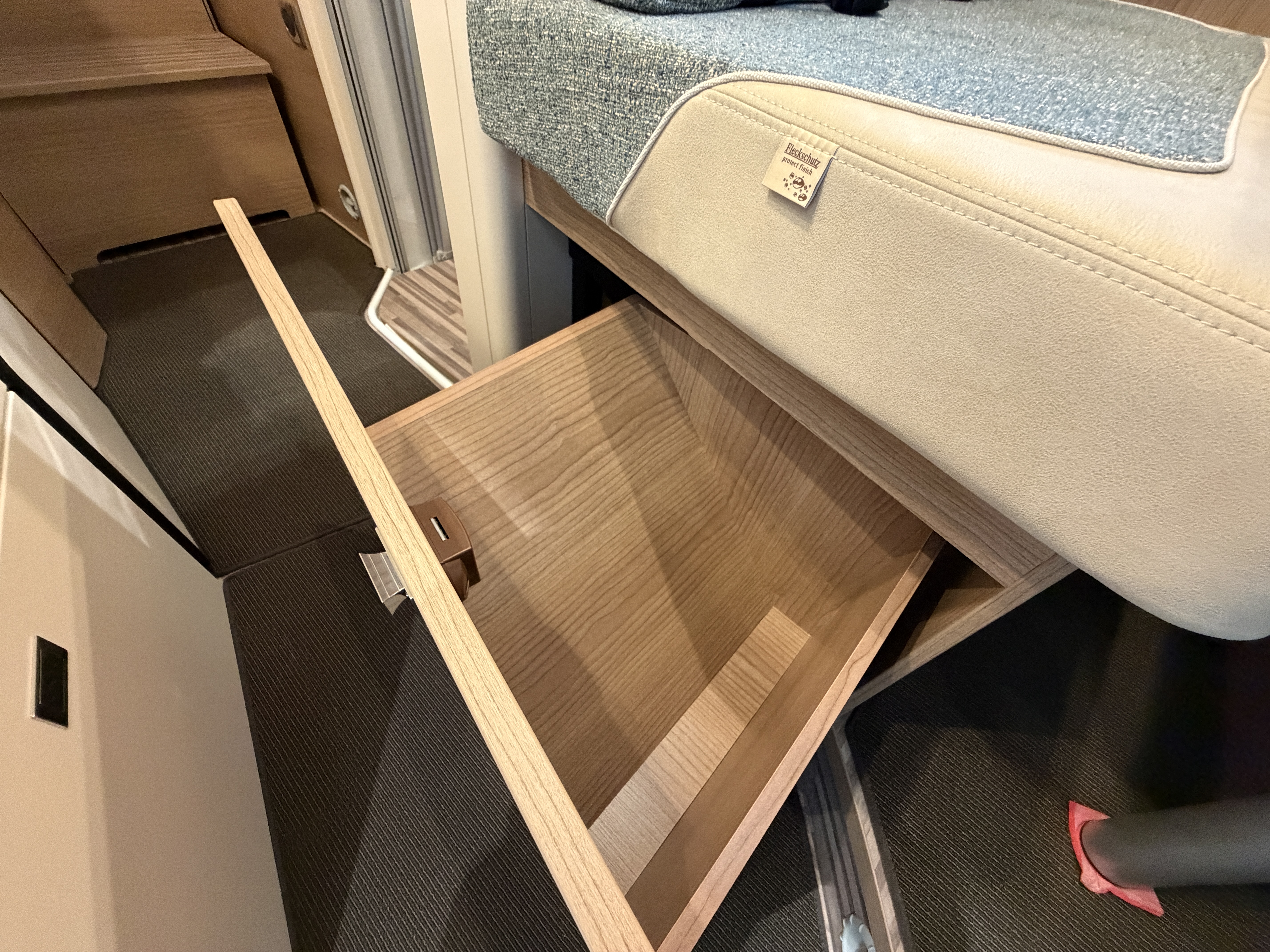 20251112 112627822 IOS