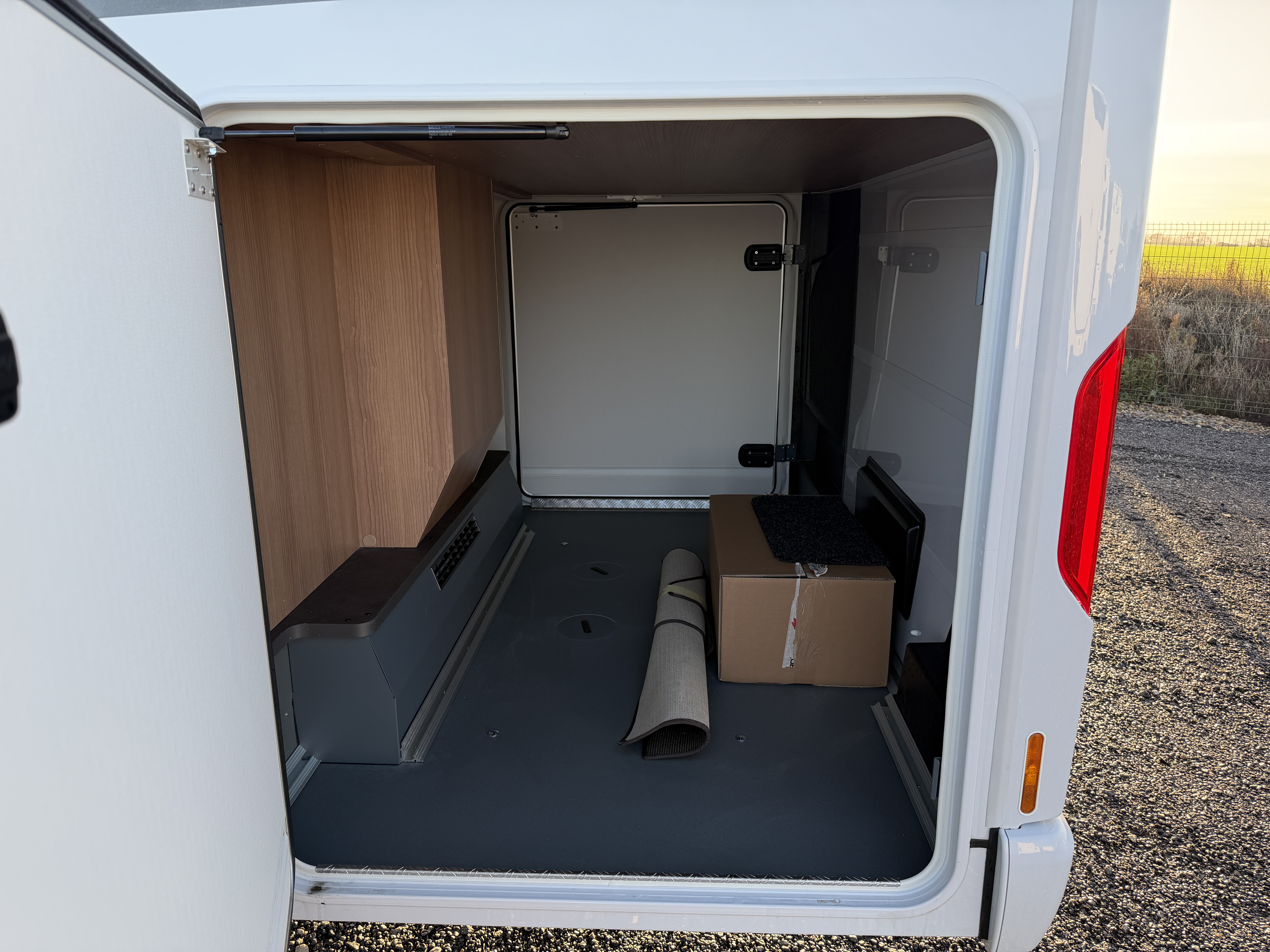 20251113 083627658 IOS