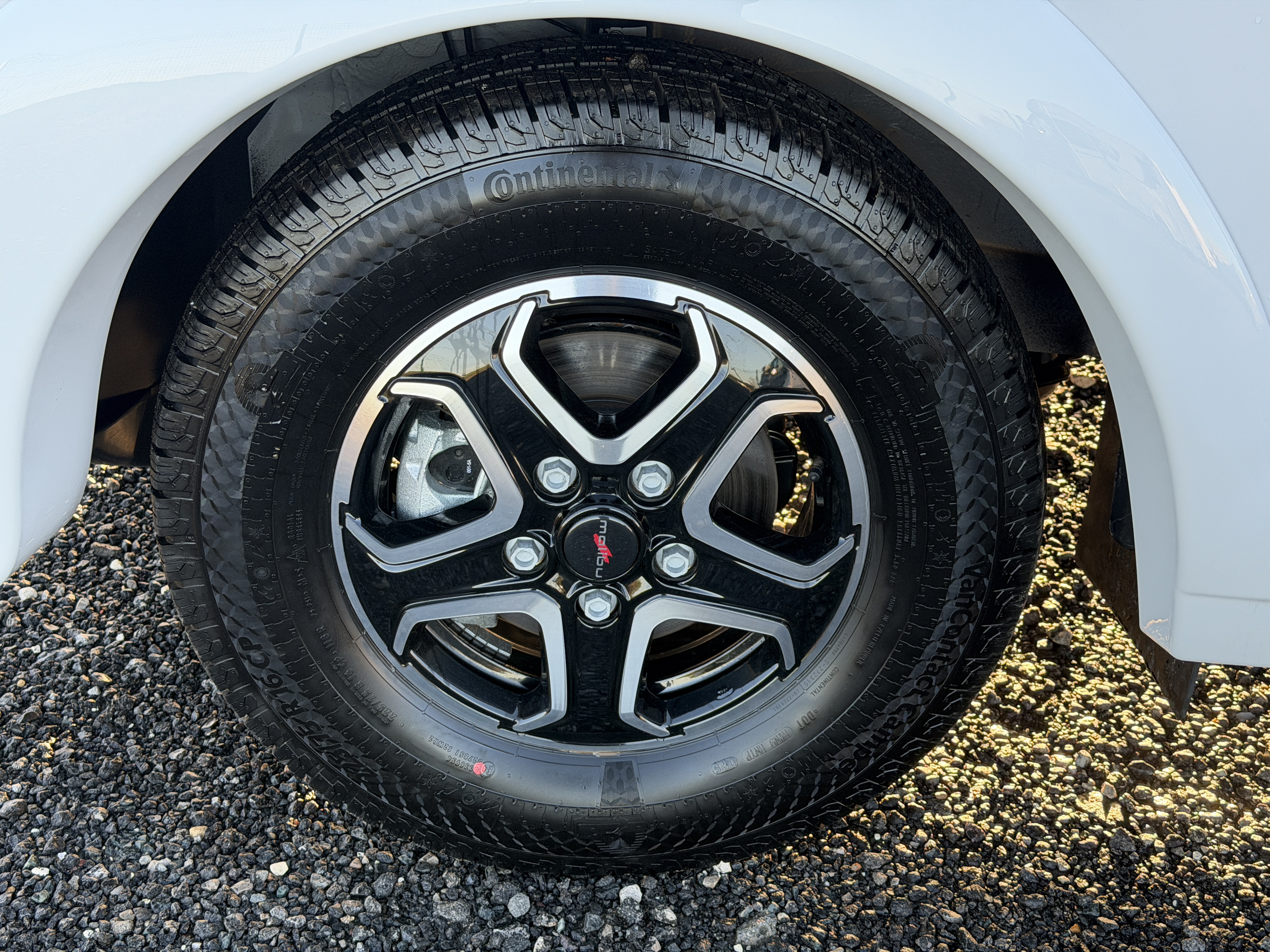 20251113 083714030 IOS