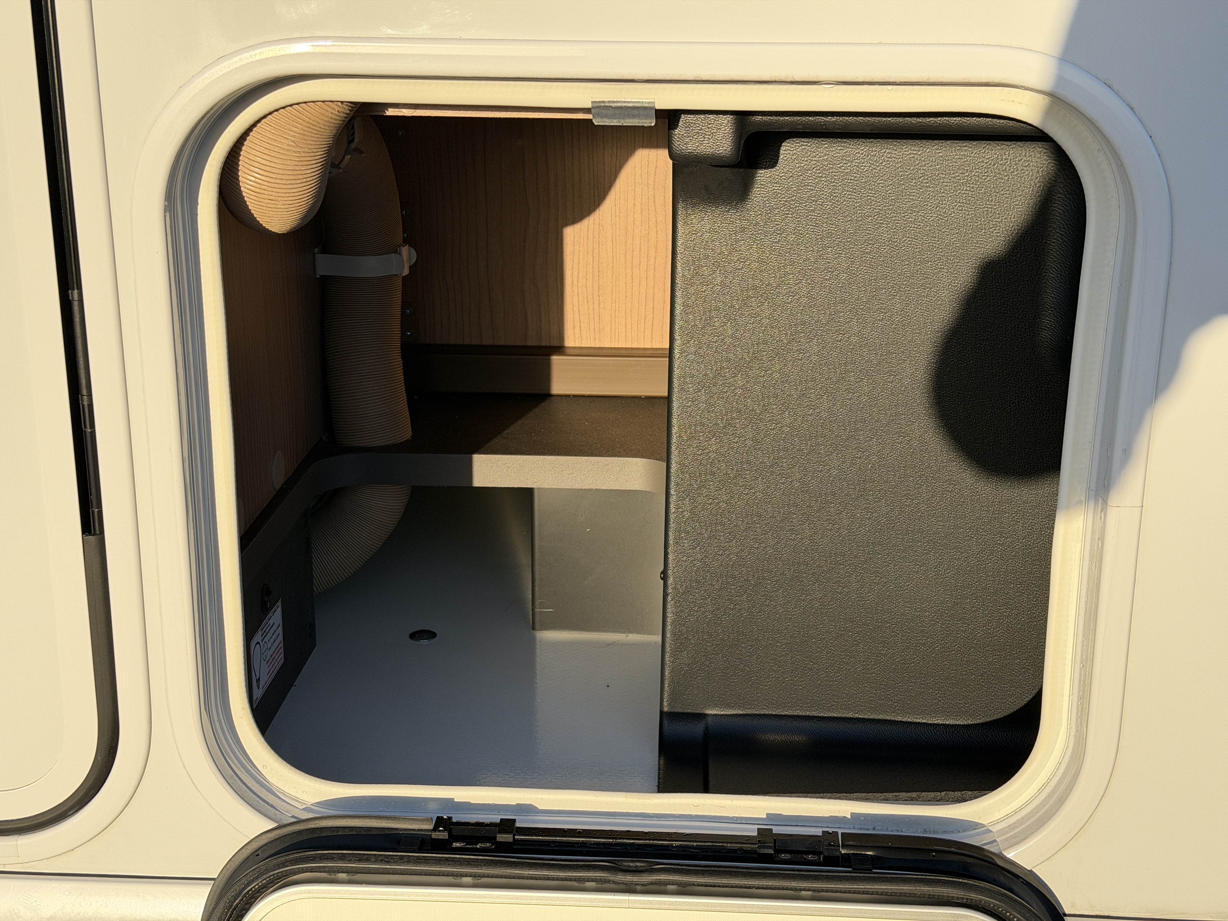 20251113 083749430 IOS