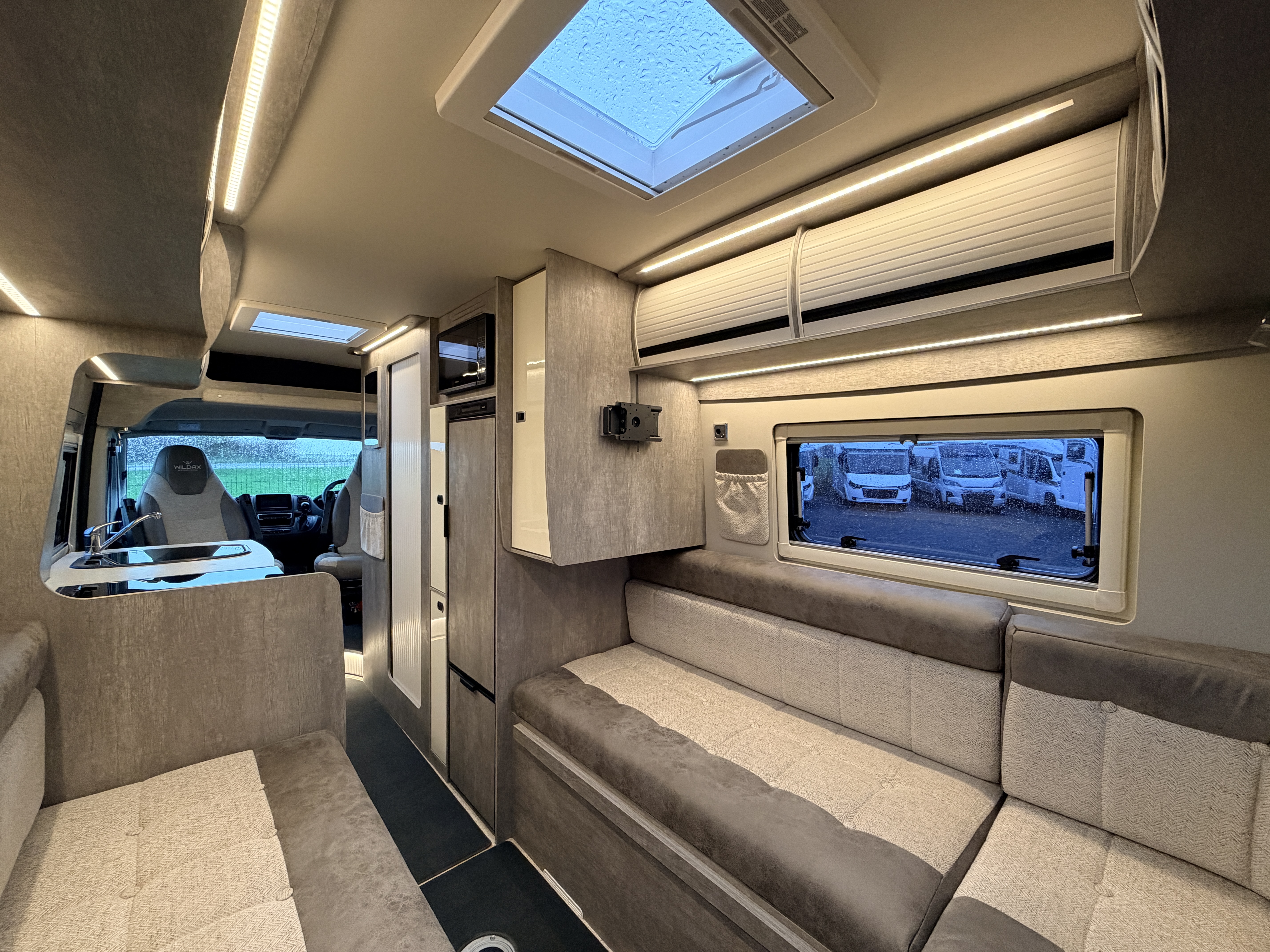 20251118 142157254 IOS