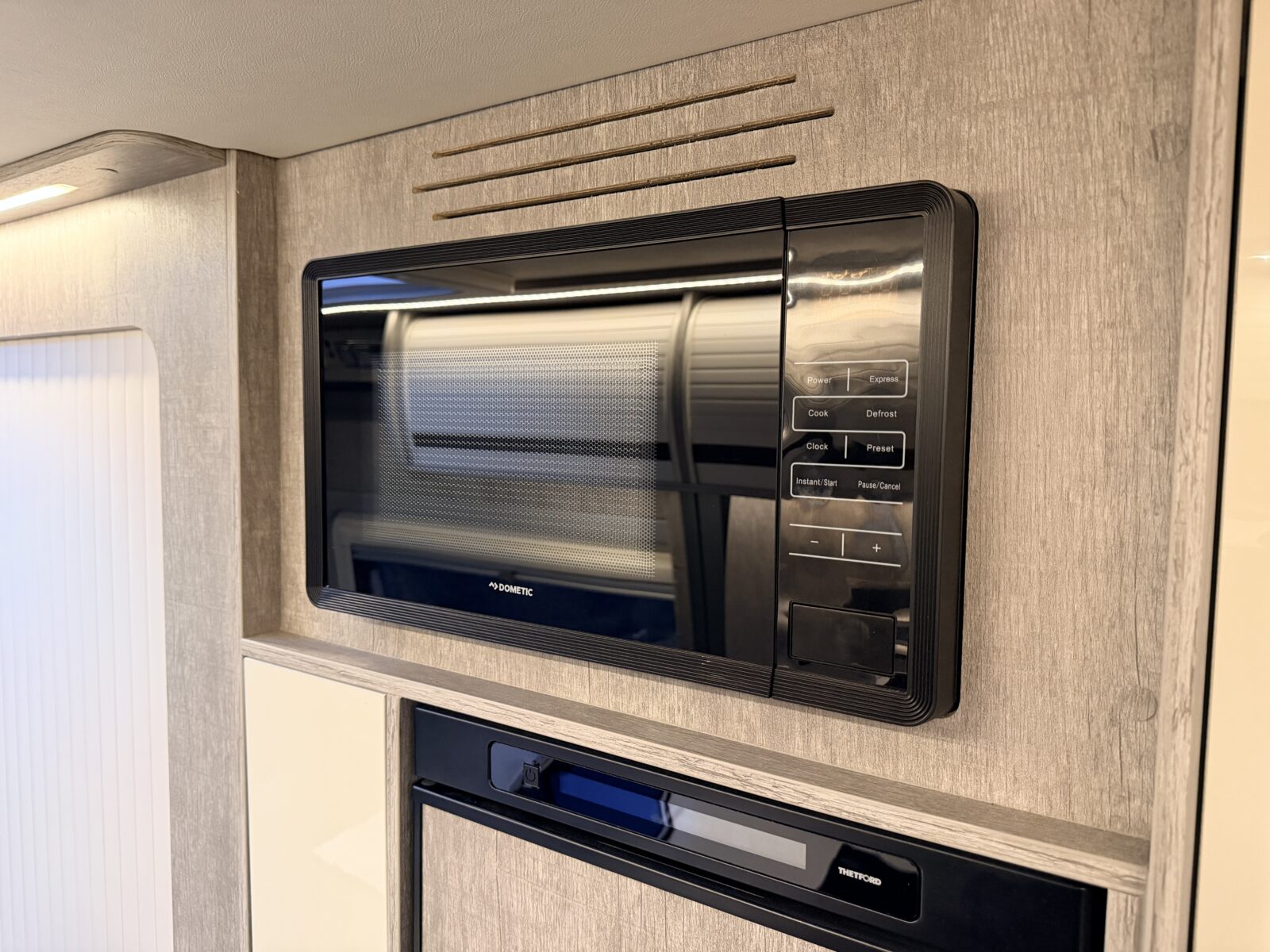 20251118 142243085 IOS