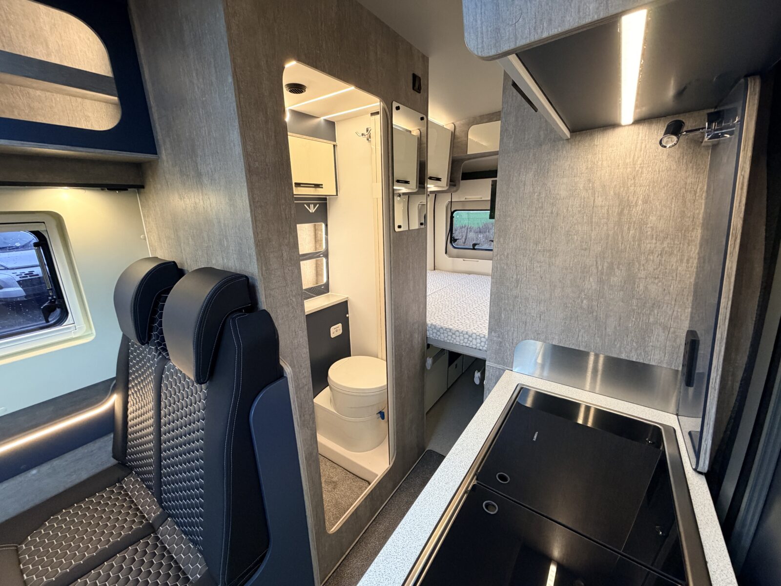 20251127 134153250 IOS