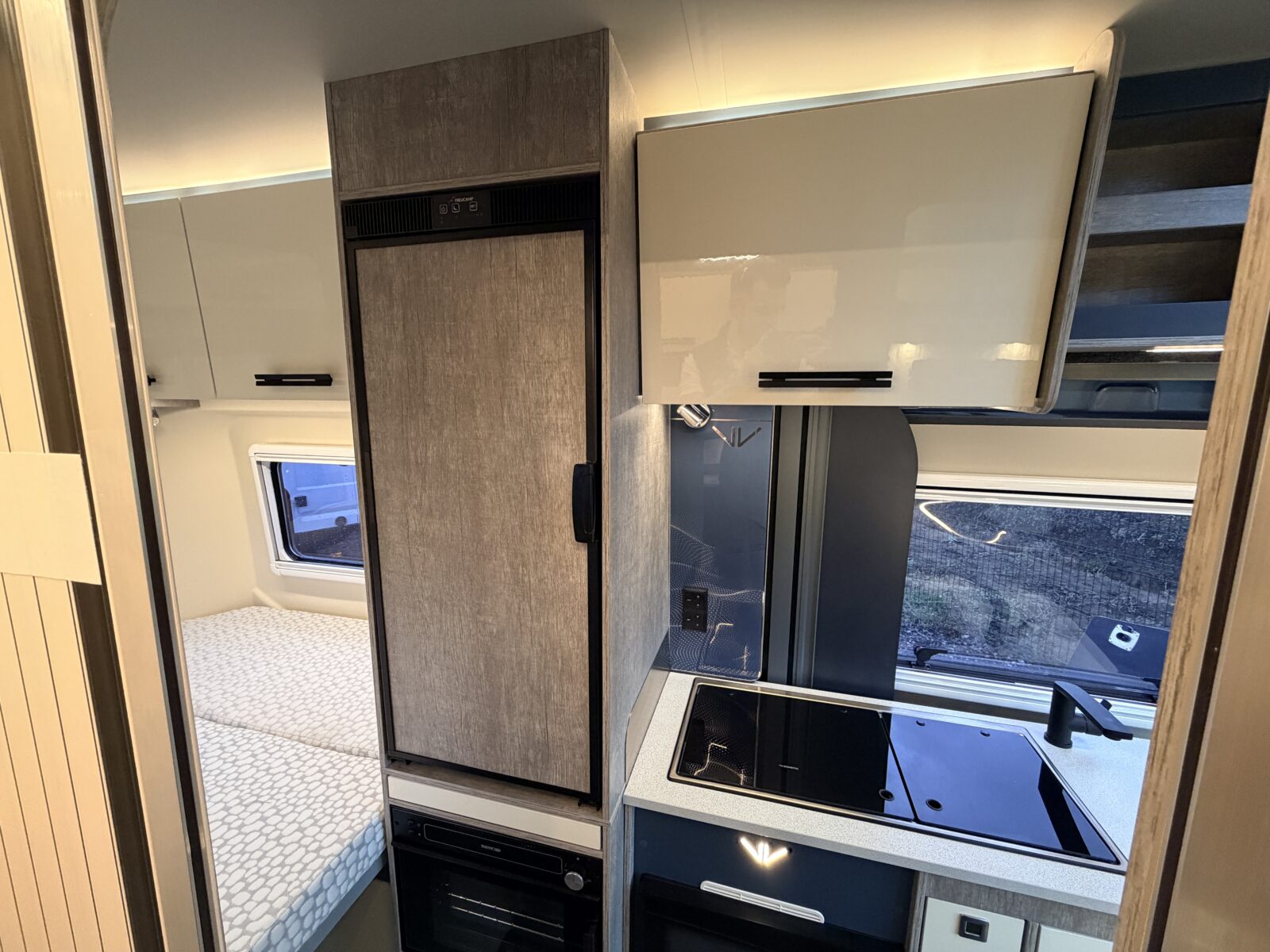 20251127 134236984 IOS