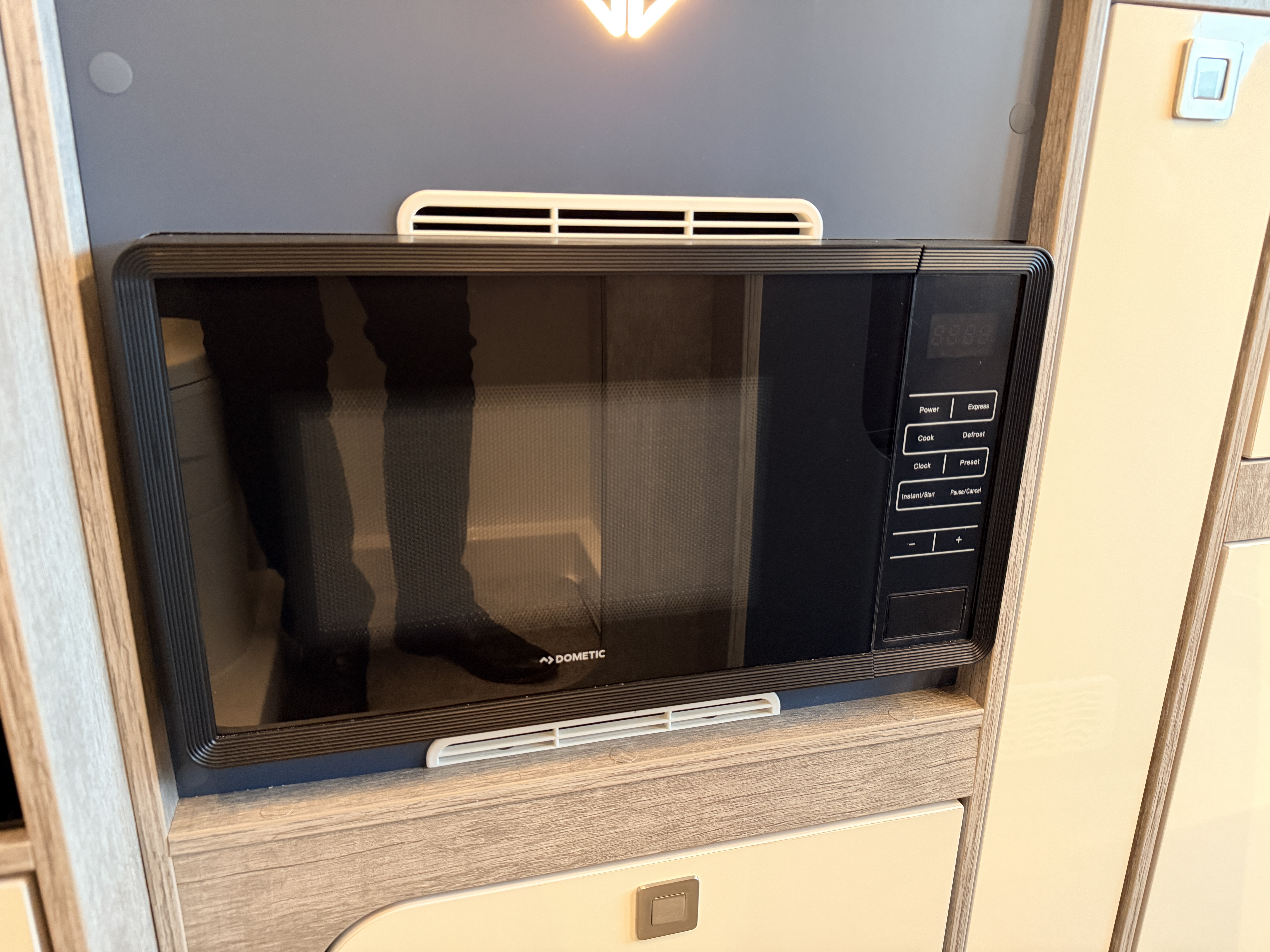 20251127 135835691 IOS