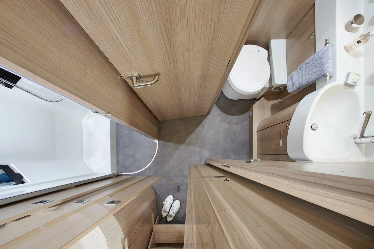 2026 Malibu Motorhome A Class Gallery 3