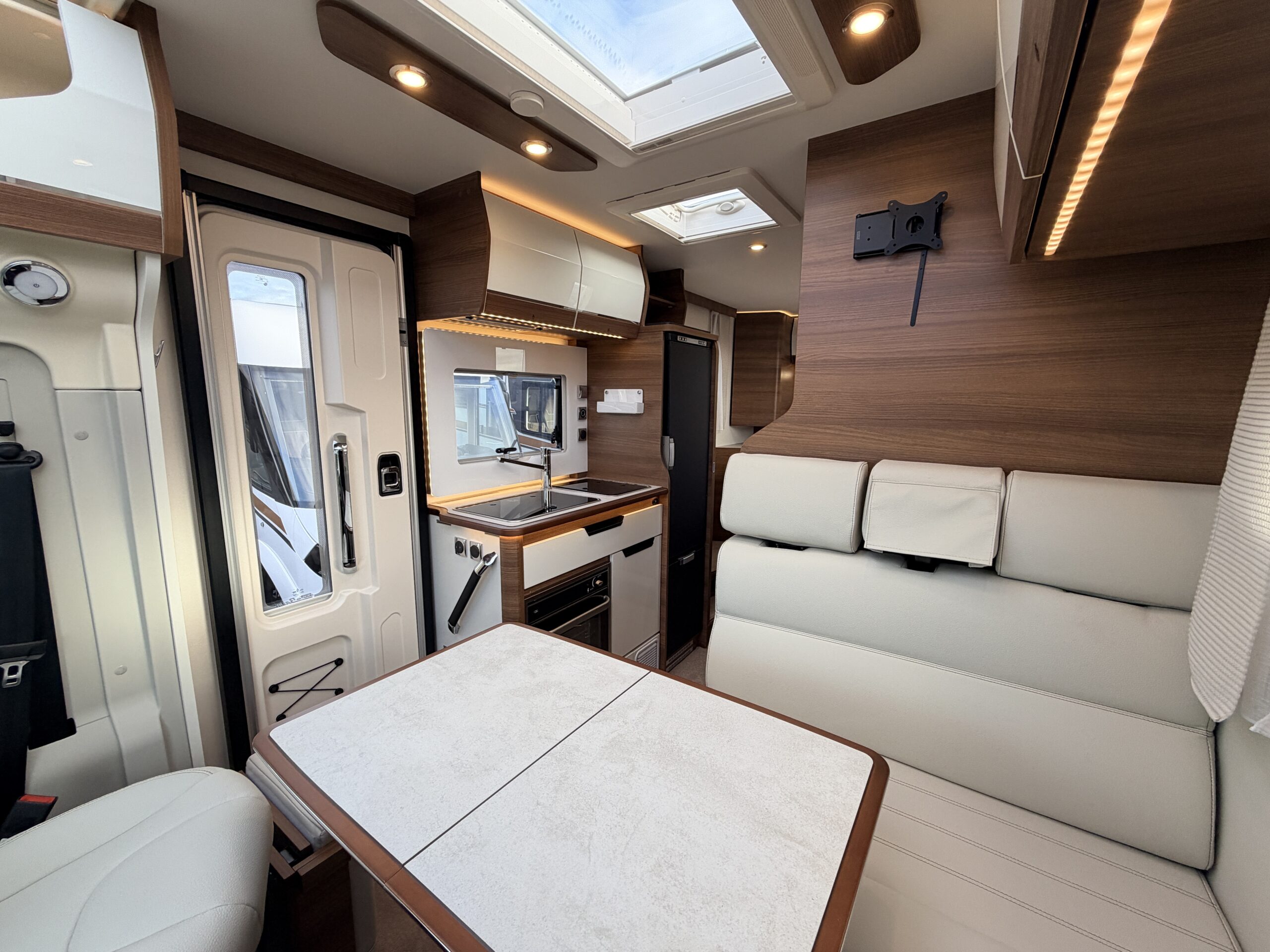 20260124 100214366 IOS Scaled