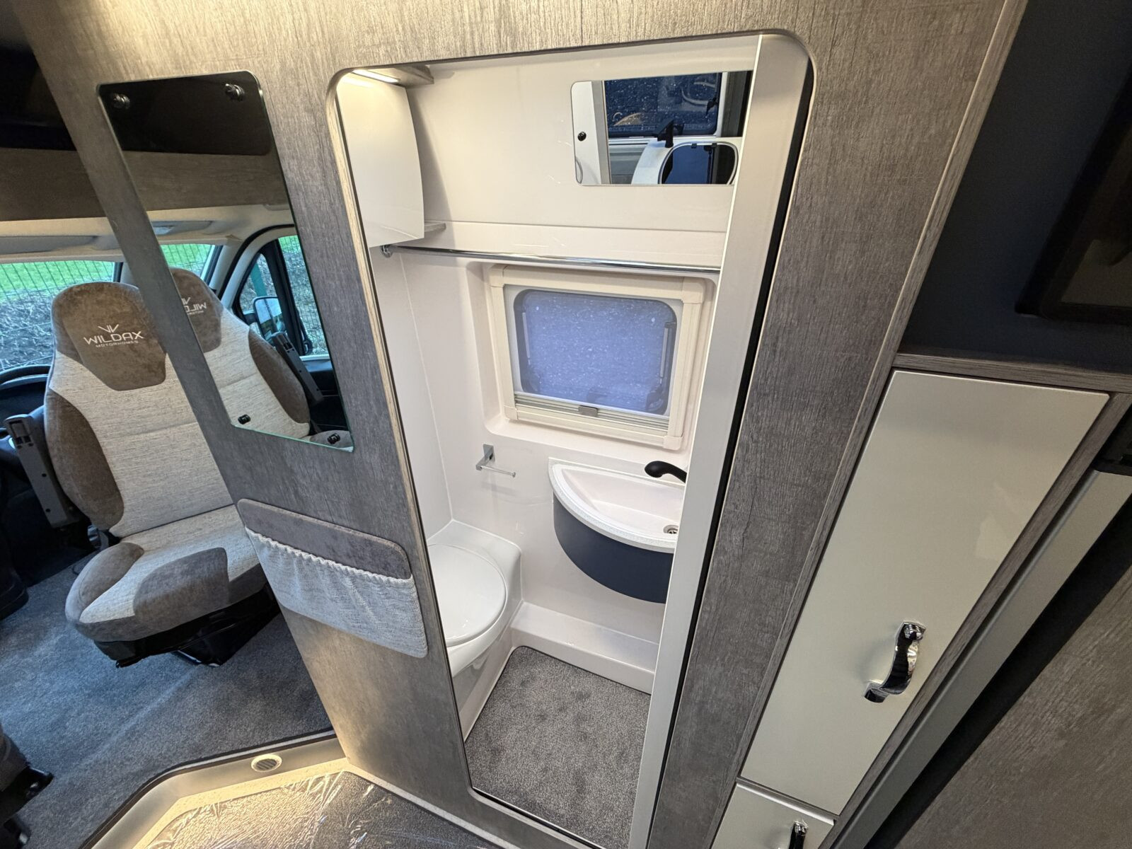 20251111 145610010 IOS