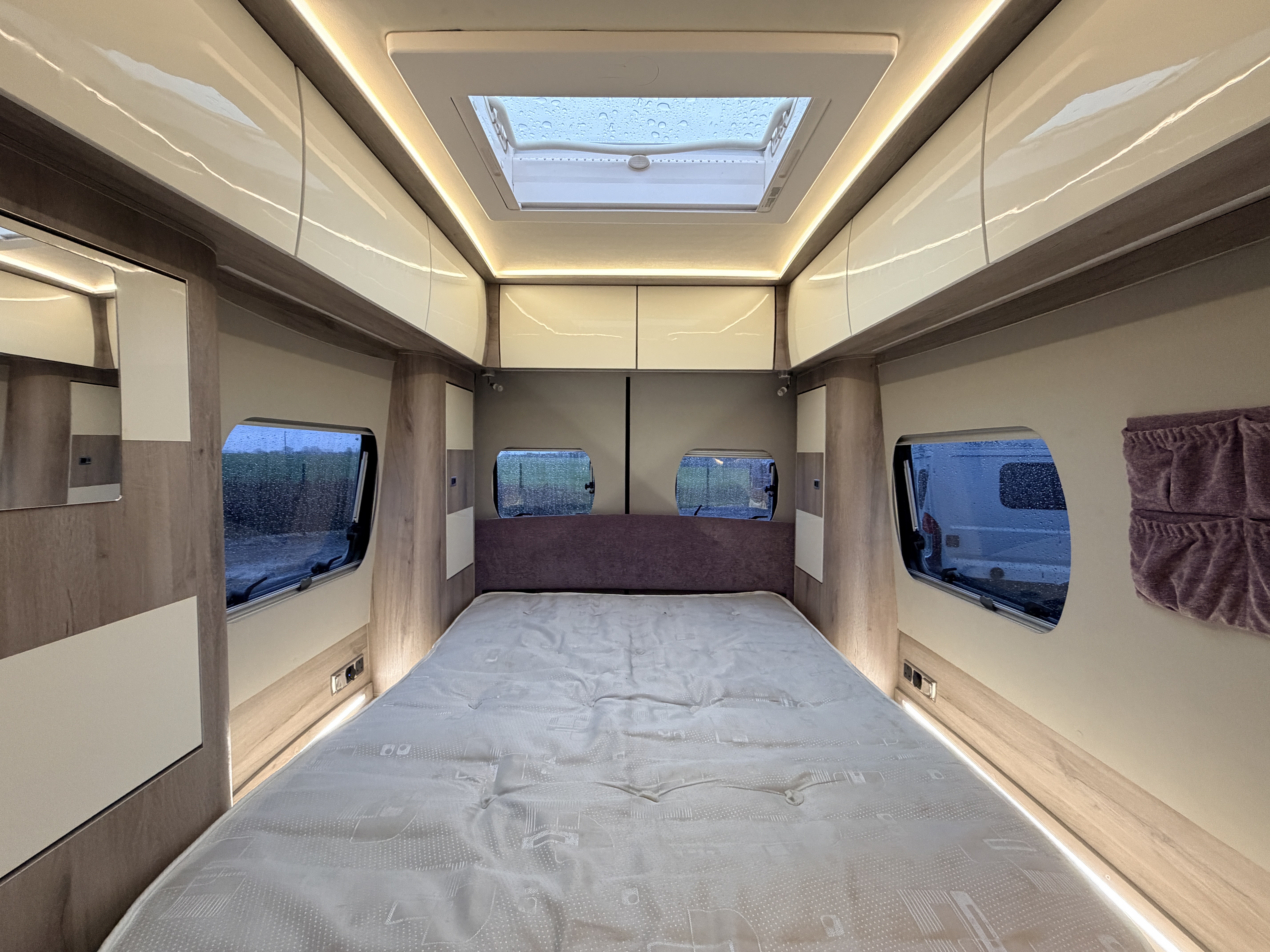 20251129 094958634 IOS