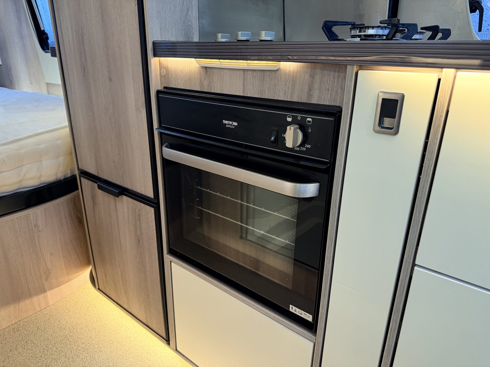 20251129 095053729 IOS