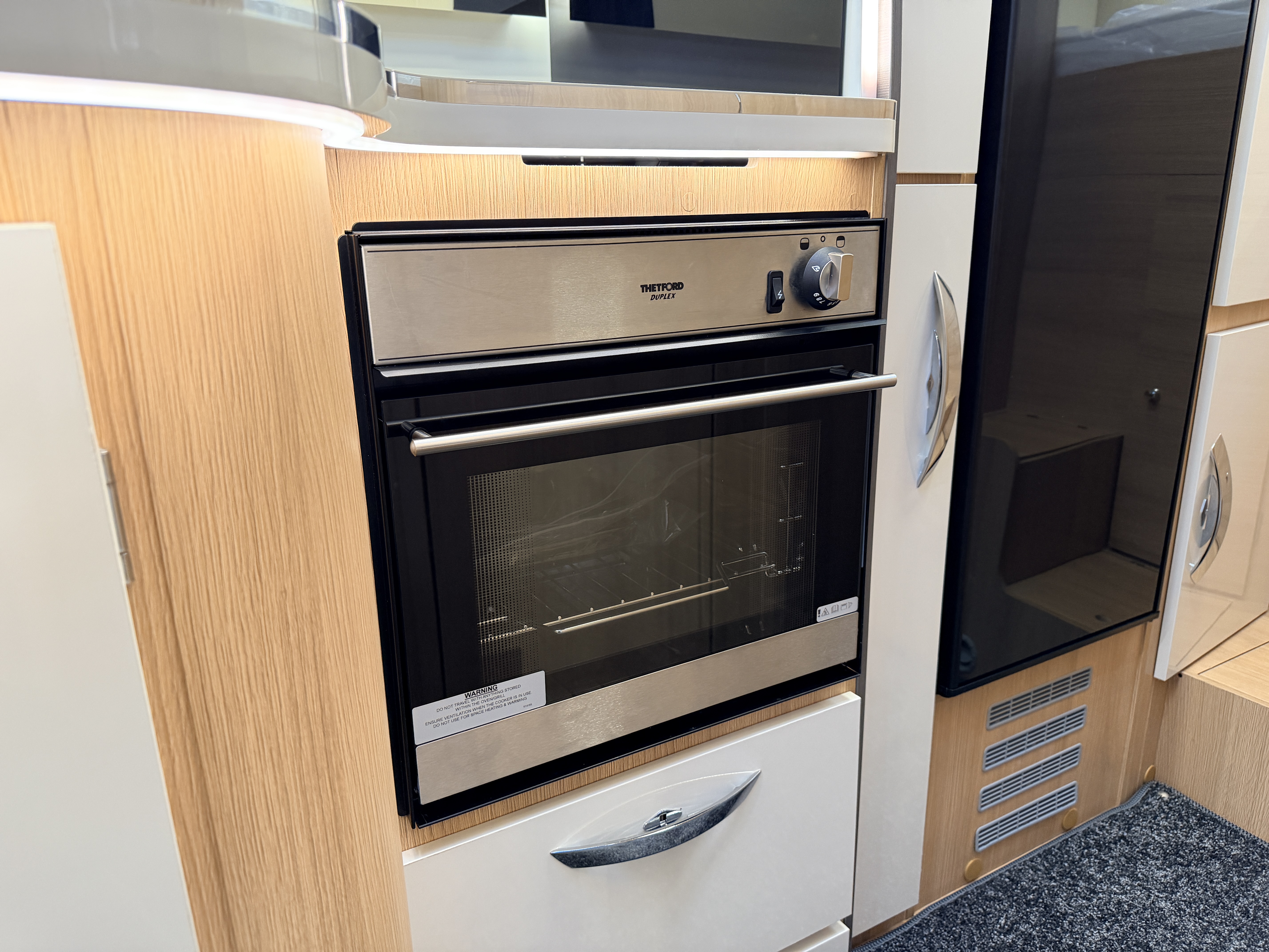 20251206 143001694 IOS