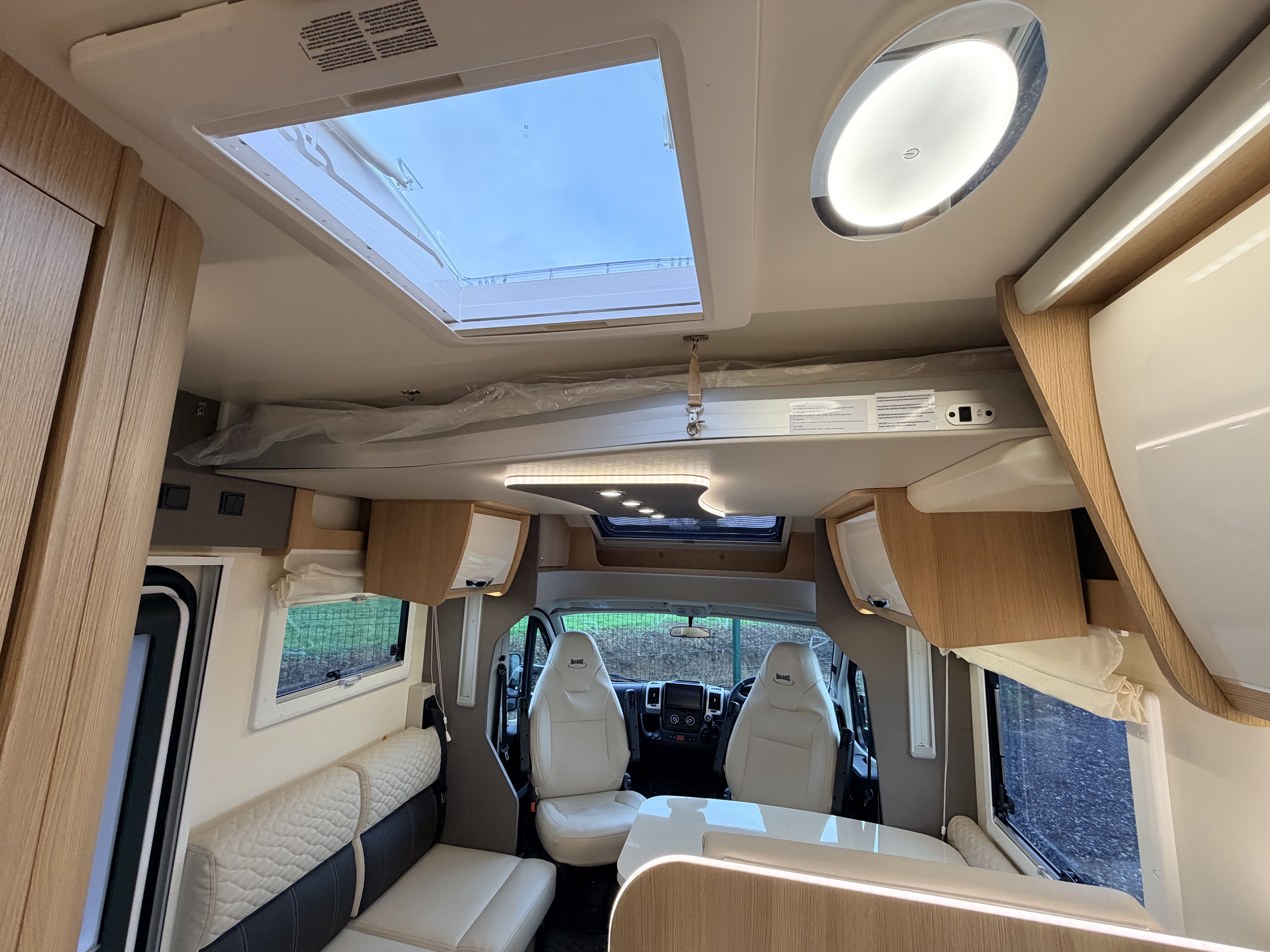 20251206 143054864 IOS