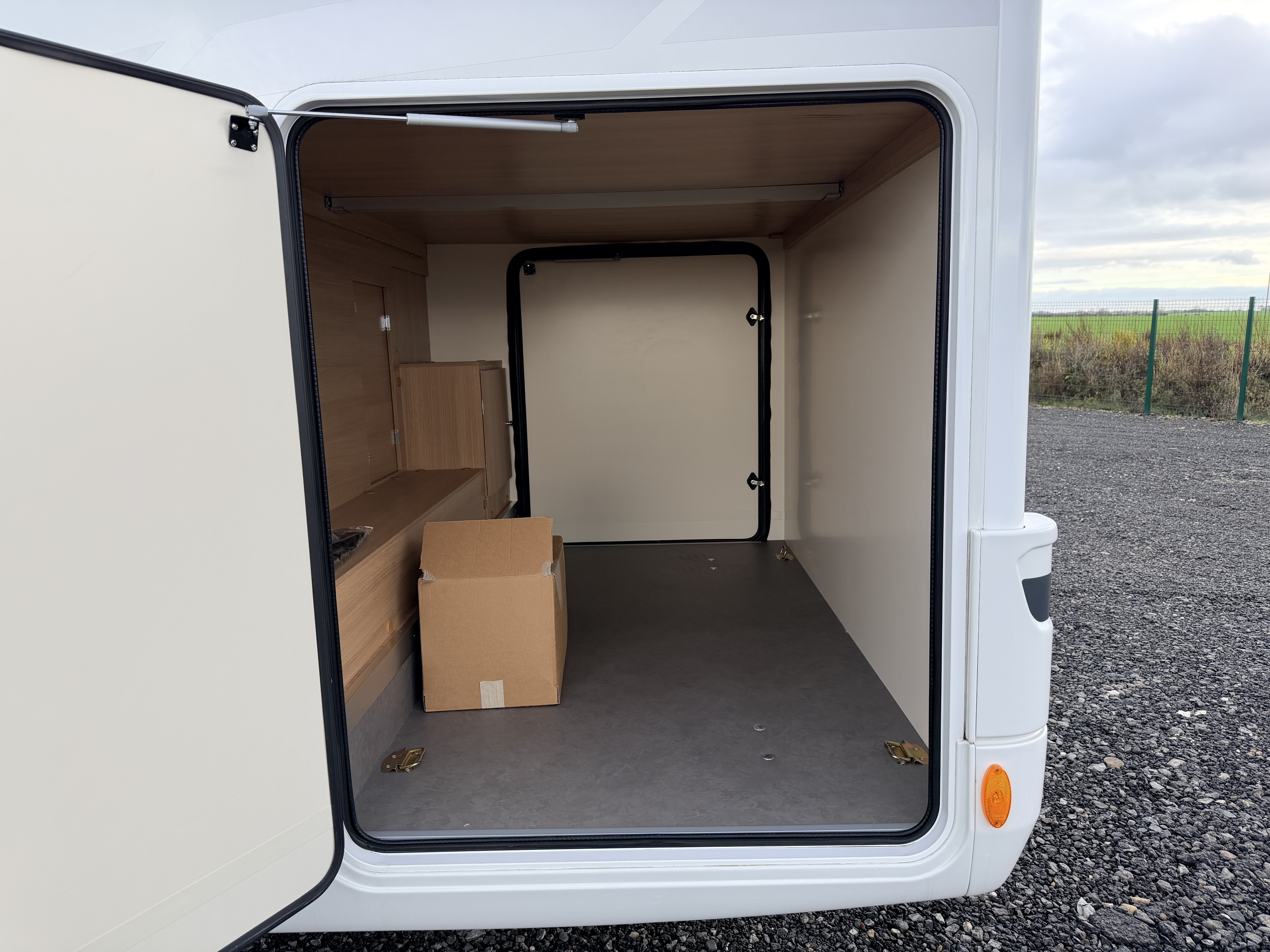 20251206 143347850 IOS