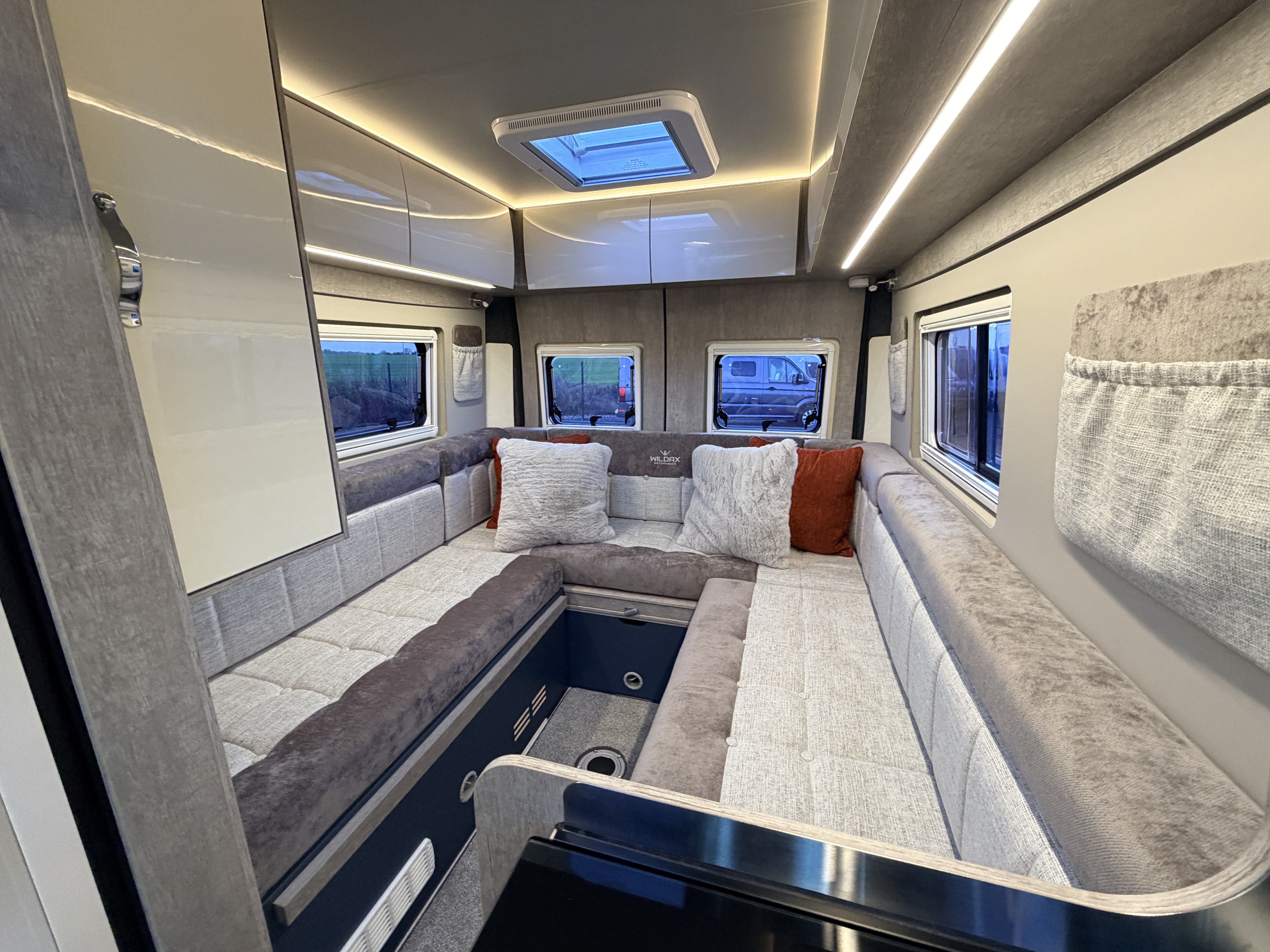 20251208 145635951 IOS