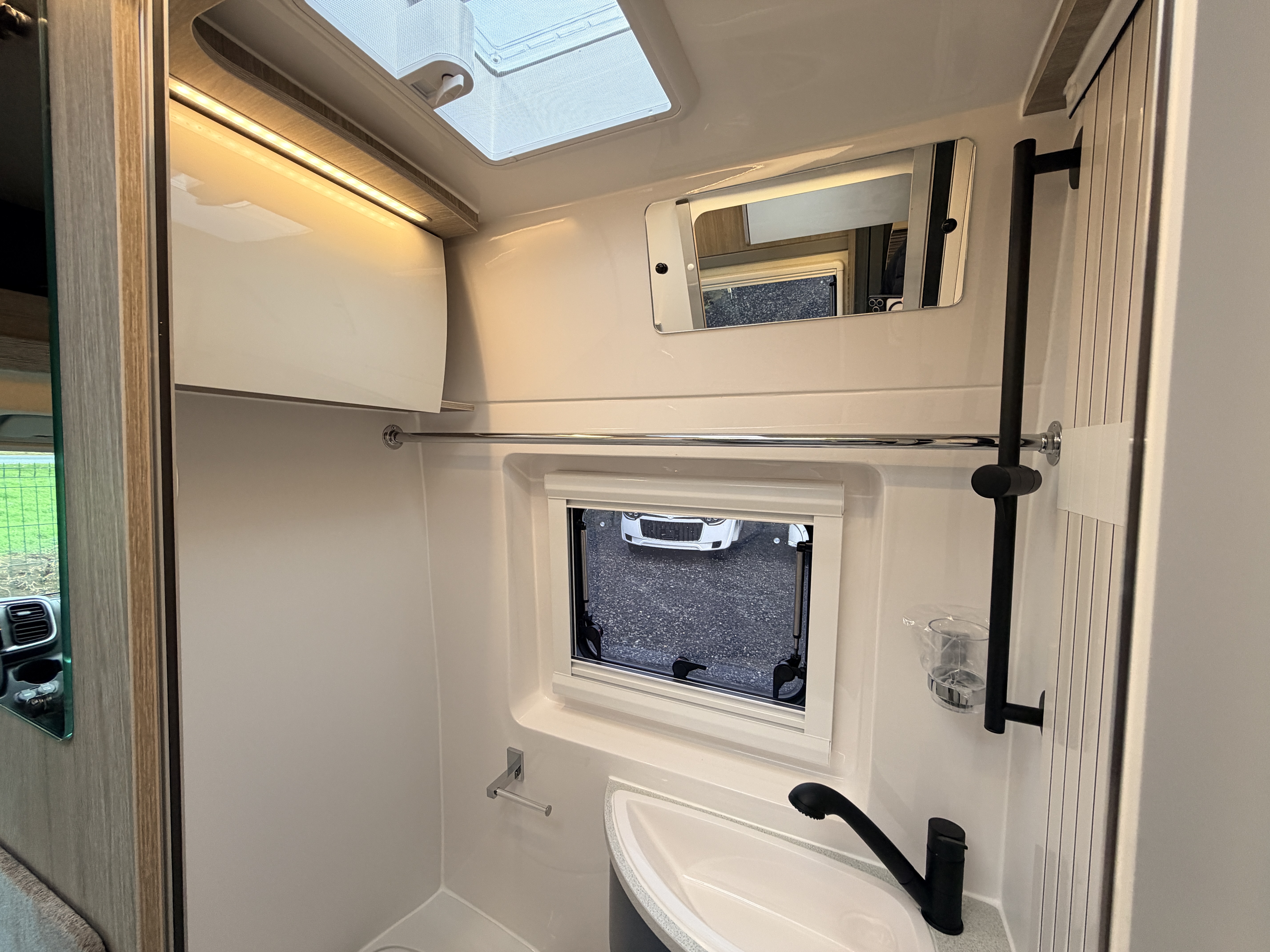 20260112 131041908 IOS