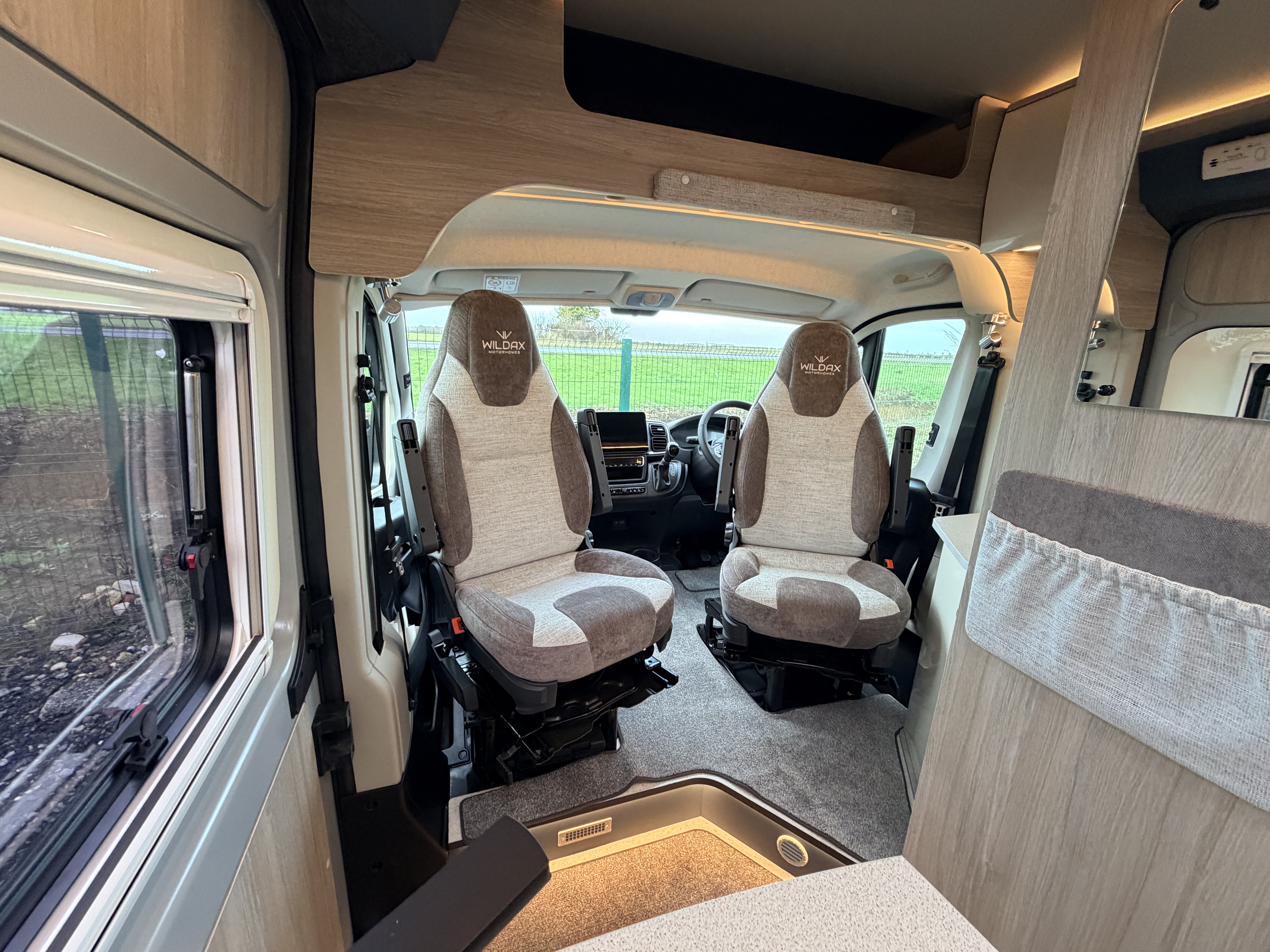 20260112 131112618 IOS